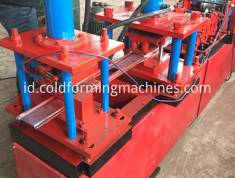 rolling shutter door roll forming 